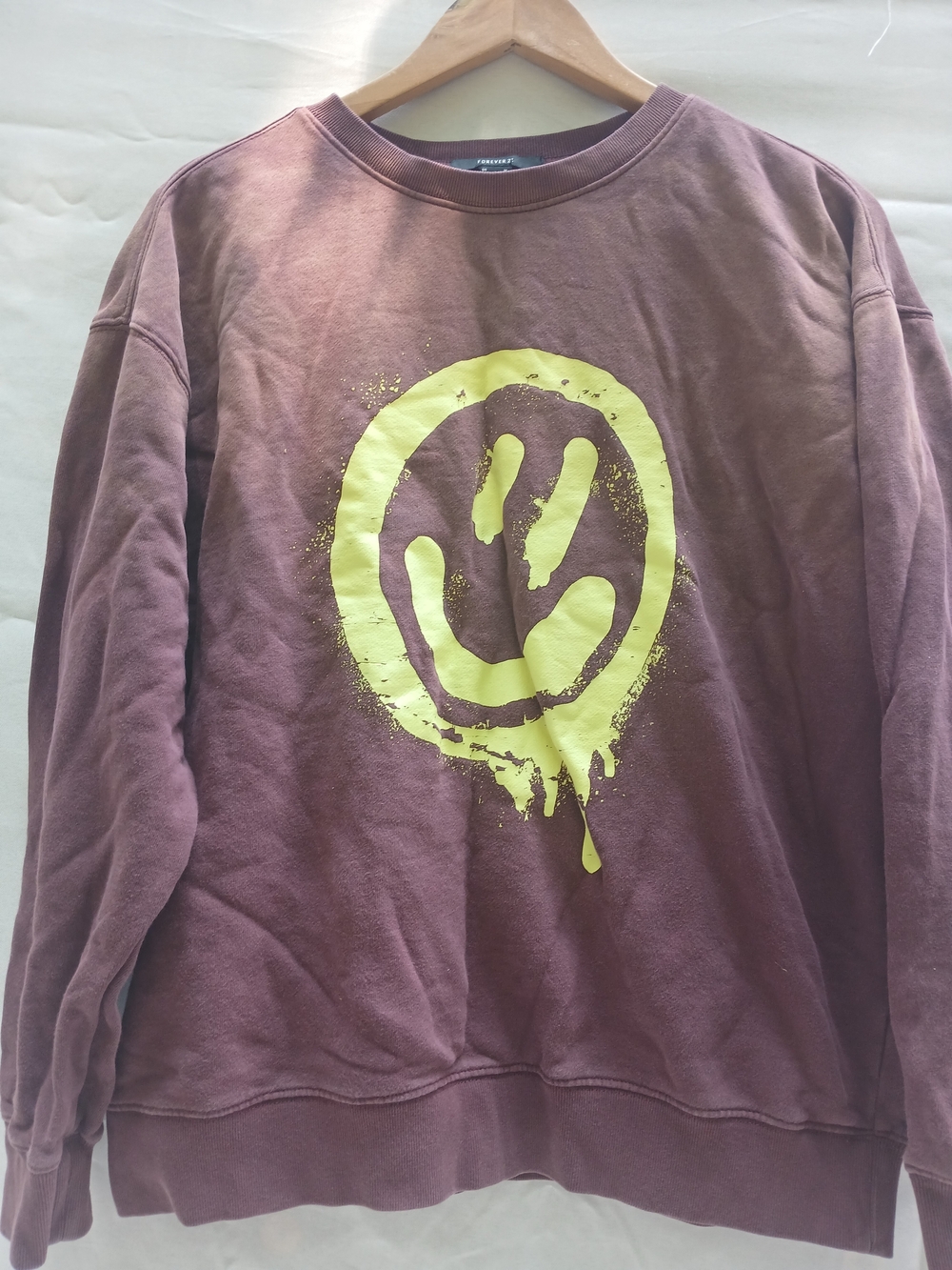 Women's Brown Crewneck Sweatshirt with Yellow Graphic